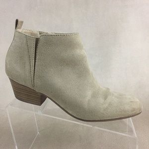 Old Navy Ankle Boots Women’s 8 Vegan Suede Booties